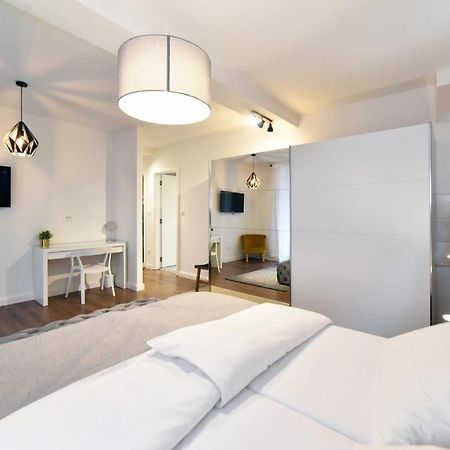 Moin Moin Double Bedroom Suite, Town Centre Zagreb Buitenkant foto