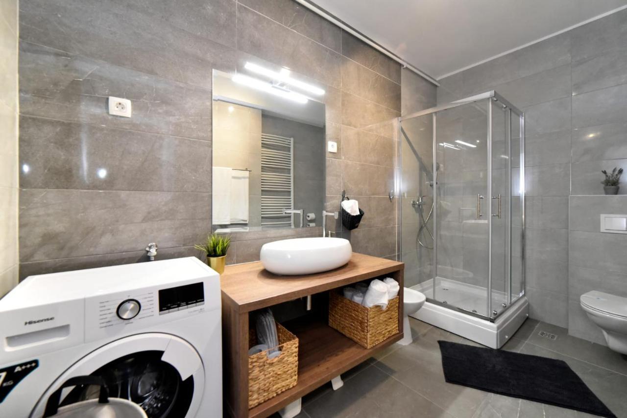 Moin Moin Double Bedroom Suite, Town Centre Zagreb Buitenkant foto